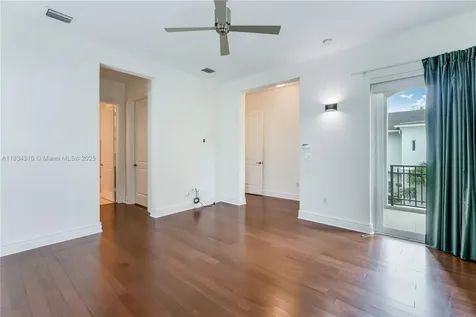 10155 SW 75th Place Pinecrest FL 33156