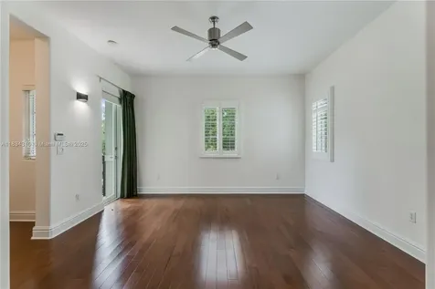 10155 SW 75th Place Pinecrest FL 33156