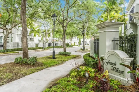 10155 SW 75th Place Pinecrest FL 33156