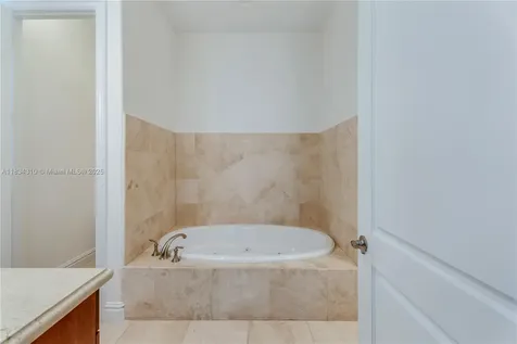10155 SW 75th Place Pinecrest FL 33156