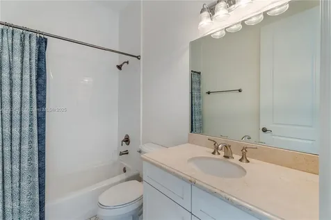 10155 SW 75th Place Pinecrest FL 33156