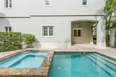 10155 SW 75th Place Pinecrest FL 33156