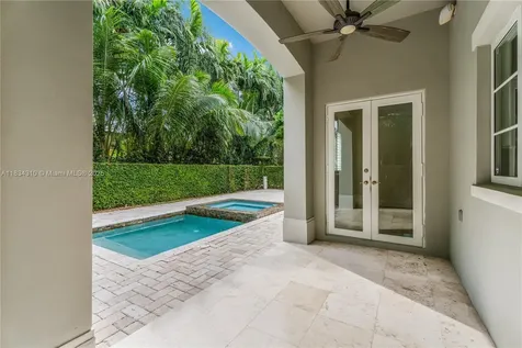 10155 SW 75th Place Pinecrest FL 33156