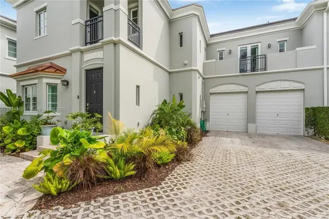 10155 SW 75th Place Pinecrest FL 33156