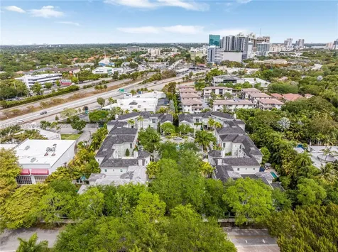 10155 SW 75th Place Pinecrest FL 33156