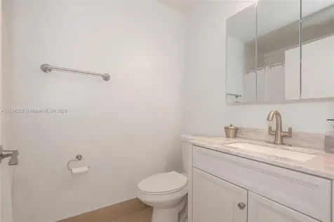 692 NW 125th Court Miami FL 33182