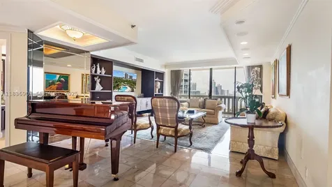 3000 Island Boulevard Aventura FL 33160