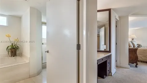 3000 Island Boulevard Aventura FL 33160