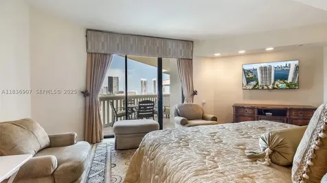 3000 Island Boulevard Aventura FL 33160