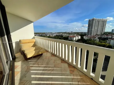 3000 Island Boulevard Aventura FL 33160