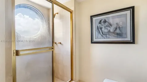 3000 Island Boulevard Aventura FL 33160