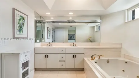 3000 Island Boulevard Aventura FL 33160