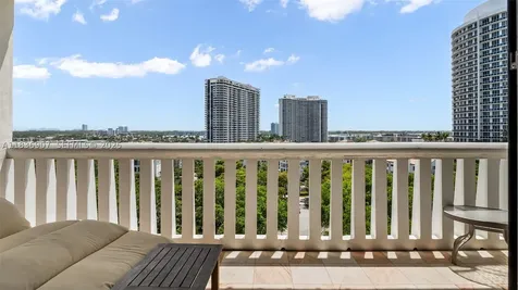 3000 Island Boulevard Aventura FL 33160