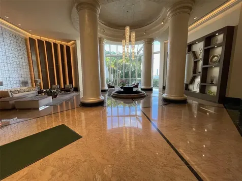 3000 Island Boulevard Aventura FL 33160