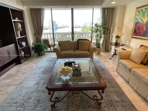 3000 Island Boulevard Aventura FL 33160