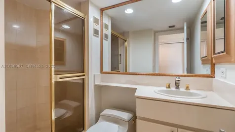 3000 Island Boulevard Aventura FL 33160