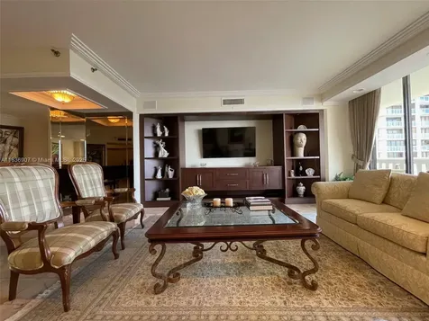 3000 Island Boulevard Aventura FL 33160