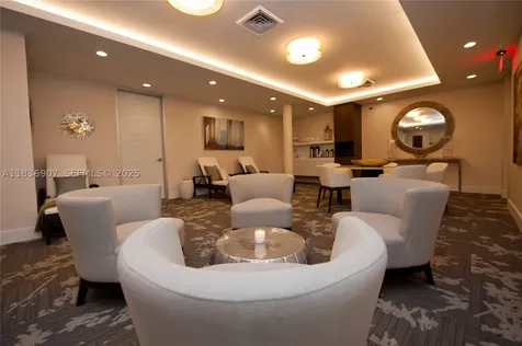 3000 Island Boulevard Aventura FL 33160