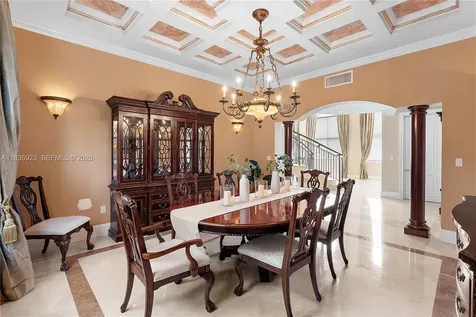 66 S Hibiscus Drive Miami Beach FL 33139