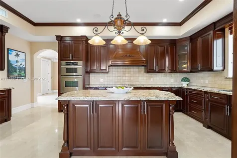66 S Hibiscus Drive Miami Beach FL 33139