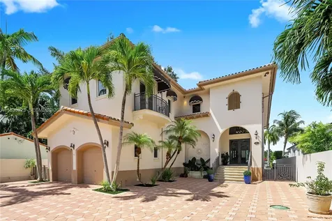 66 S Hibiscus Drive Miami Beach FL 33139