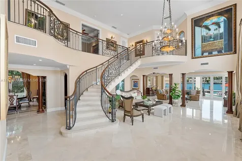 66 S Hibiscus Drive Miami Beach FL 33139