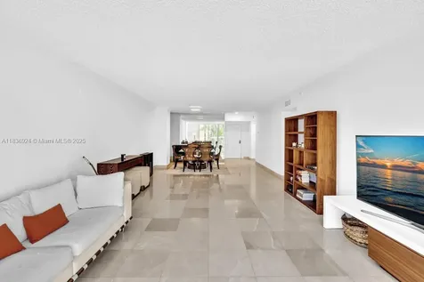 8855 E Collins Avenue Surfside FL 33154