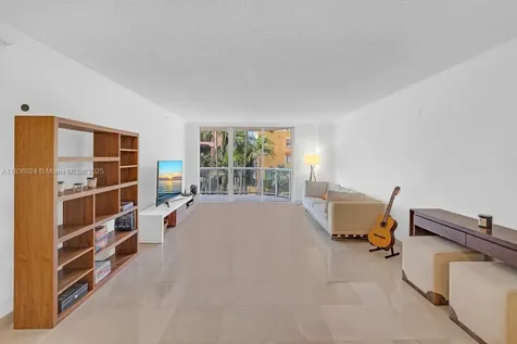 8855 E Collins Avenue Surfside FL 33154