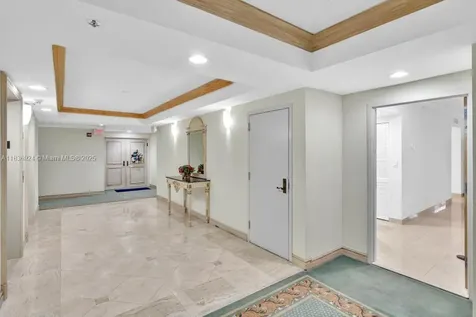 8855 E Collins Avenue Surfside FL 33154