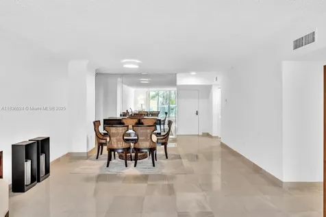 8855 E Collins Avenue Surfside FL 33154
