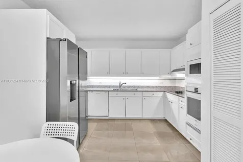 8855 E Collins Avenue Surfside FL 33154