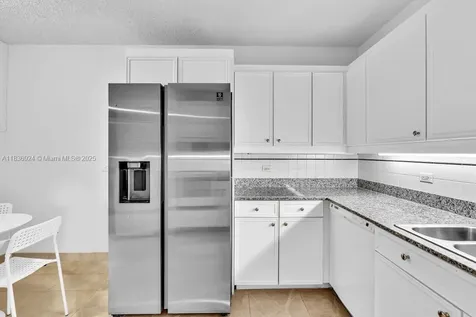 8855 E Collins Avenue Surfside FL 33154