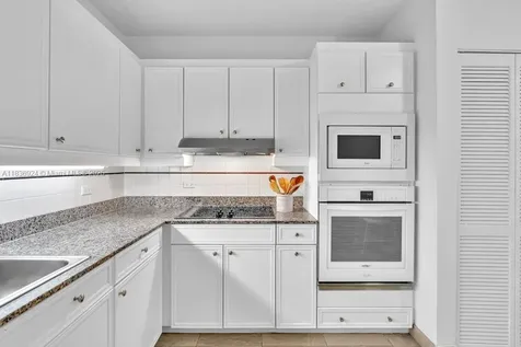 8855 E Collins Avenue Surfside FL 33154