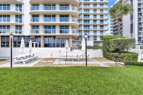8855 E Collins Avenue Surfside FL 33154