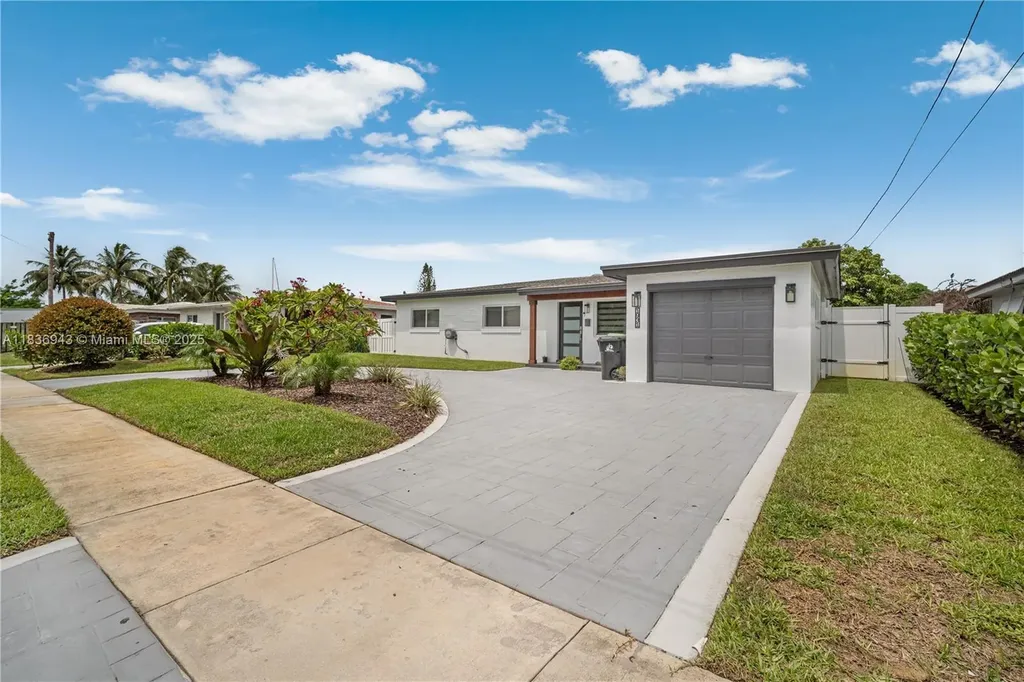 1931 SW 22nd Avenue Fort Lauderdale FL 33312