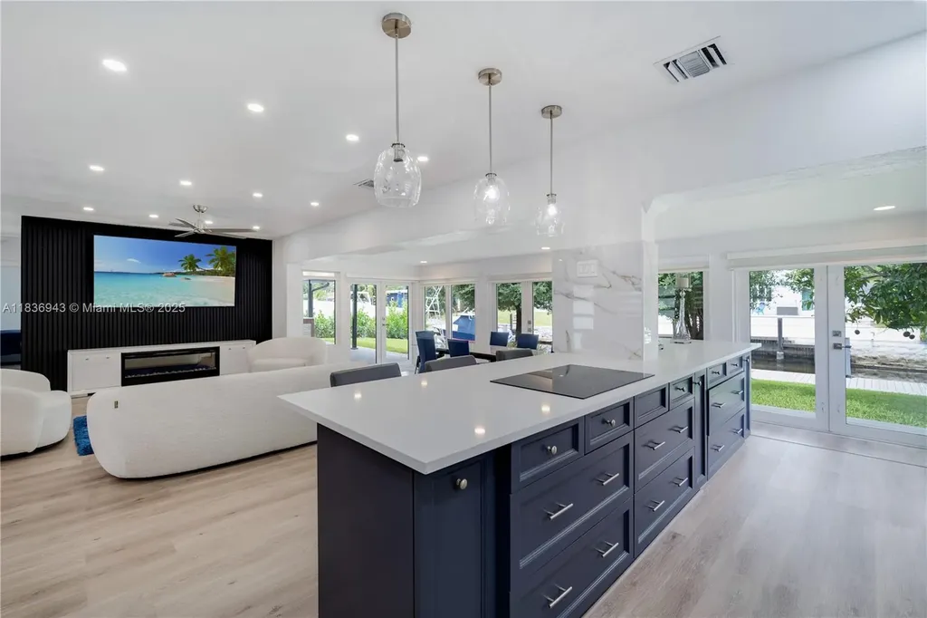 1931 SW 22nd Avenue Fort Lauderdale FL 33312