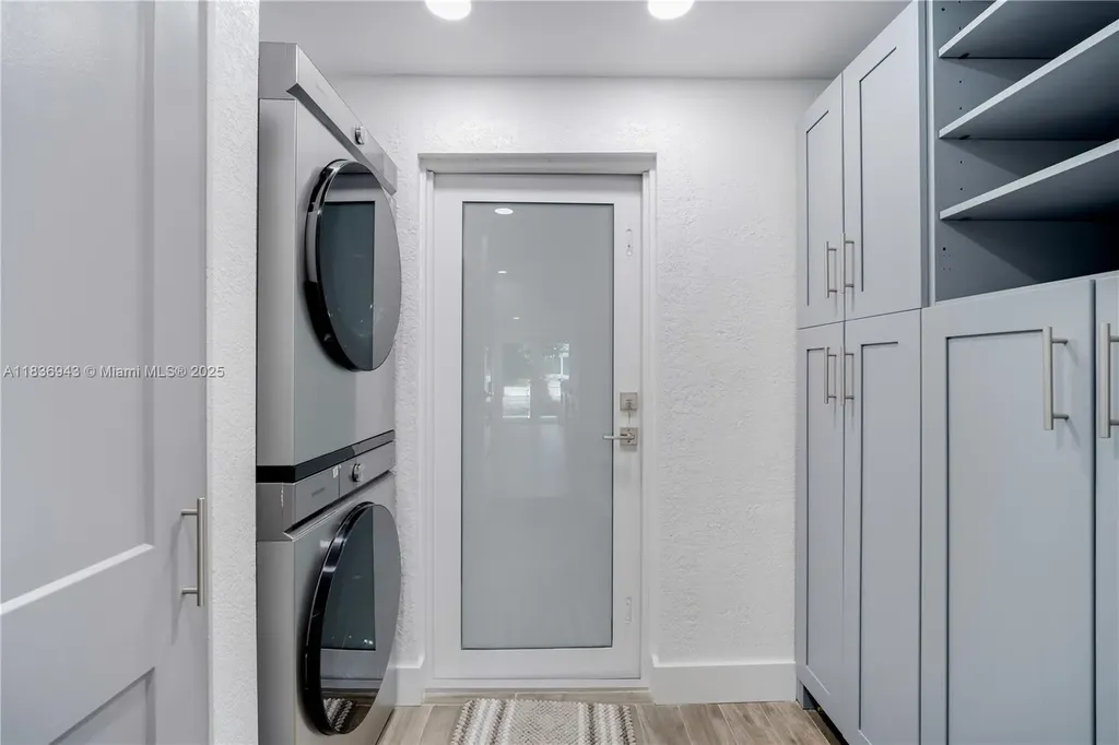 1931 SW 22nd Avenue Fort Lauderdale FL 33312