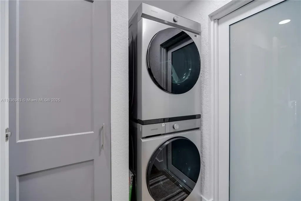 1931 SW 22nd Avenue Fort Lauderdale FL 33312