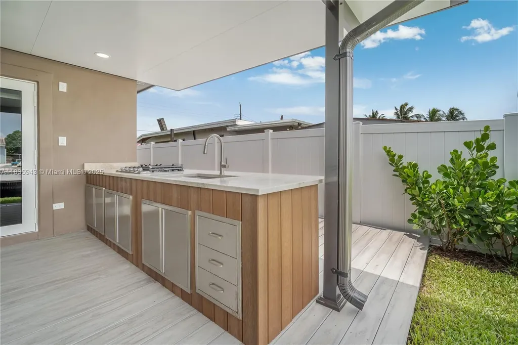 1931 SW 22nd Avenue Fort Lauderdale FL 33312