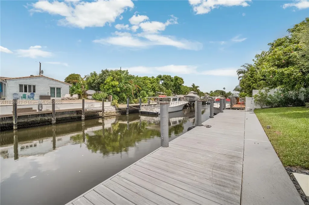 1931 SW 22nd Avenue Fort Lauderdale FL 33312