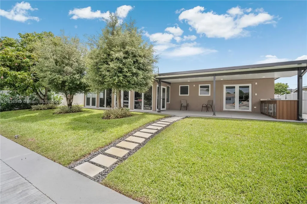 1931 SW 22nd Avenue Fort Lauderdale FL 33312