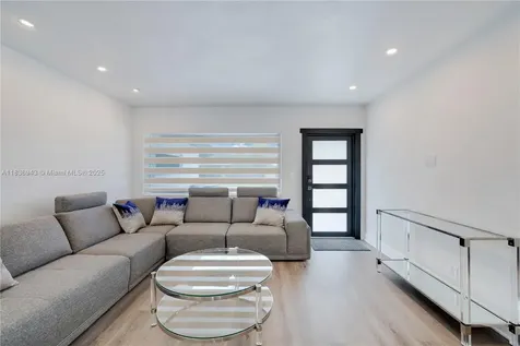 1931 SW 22nd Avenue Fort Lauderdale FL 33312