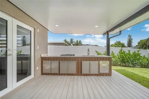 1931 SW 22nd Avenue Fort Lauderdale FL 33312