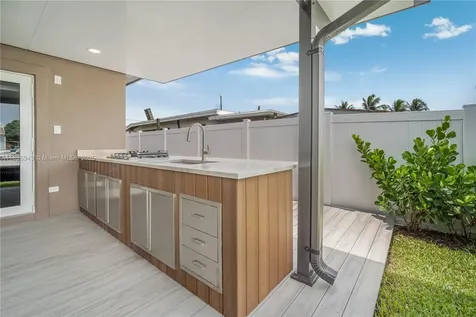 1931 SW 22nd Avenue Fort Lauderdale FL 33312