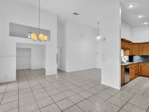 5201 SW 31st Avenue Dania Beach FL 33312
