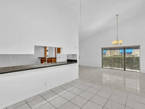 5201 SW 31st Avenue Dania Beach FL 33312