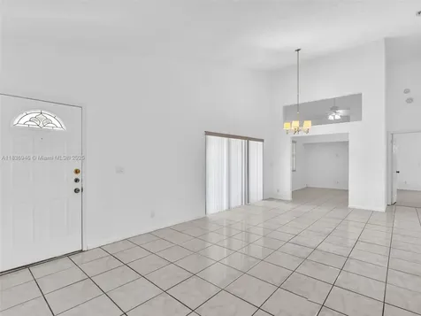 5201 SW 31st Avenue Dania Beach FL 33312