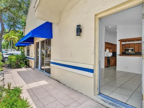 5201 SW 31st Avenue Dania Beach FL 33312