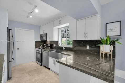 14071 SW 45th Street Miami FL 33175