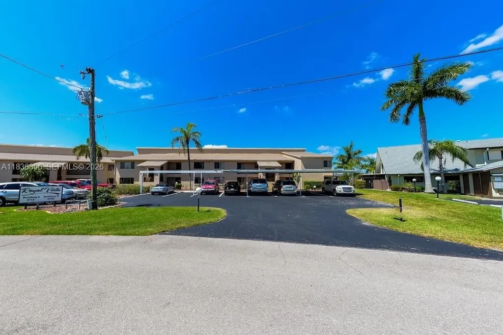 3708 SE 12th Avenue Cape Coral FL 33904